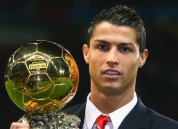 华体会娱乐|利物浦客战法兰克福，埃基蒂克直面老东家