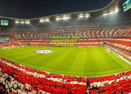 华体会线上入口：国际解说团盛赞LPL赛季亮点，Condi获封年度最佳打野，Ming荣膺最强新秀