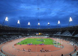 华体会娱乐_青春十字路口，24岁曼联新星如何权衡俱乐部忠诚与世界杯梦想